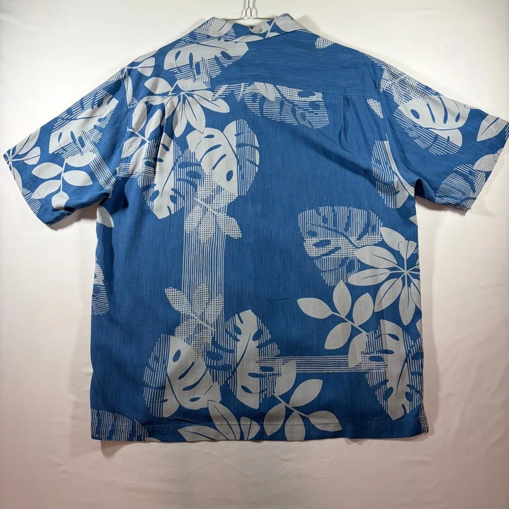 Tommy Bahama Mens Large Blue 100% Silk Tropical Monstera Leaf Camp Shirt L